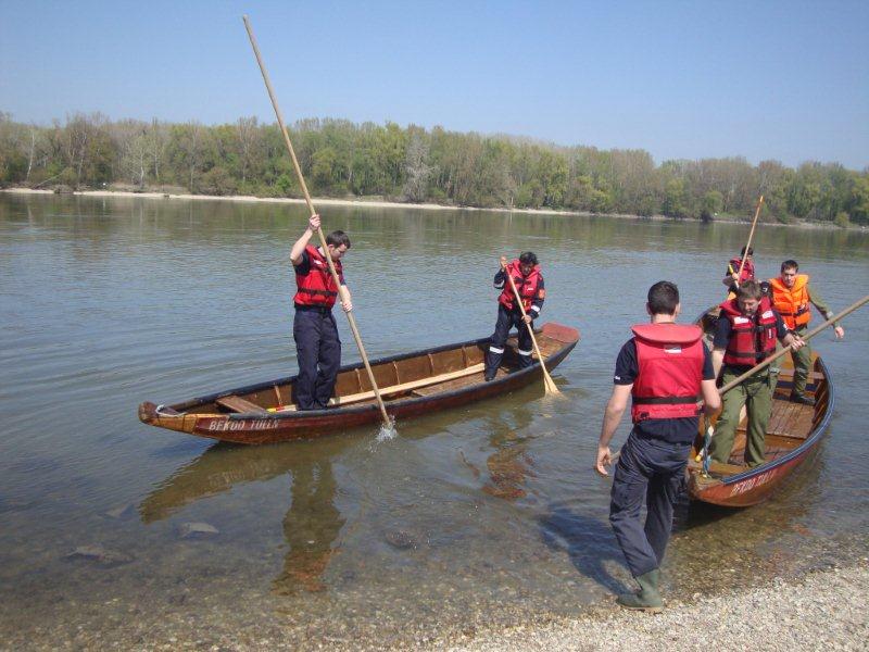 Wasserdienstschnuppert_2010_05.jpg