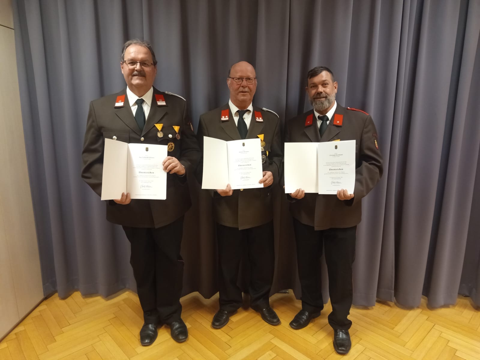 Auszeichnung für langjährige verdienstvolle Tätigkeit